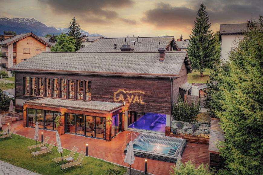 4 Sterne Hotel: La Val Bergspa Hotel - Brigels, Graubünden