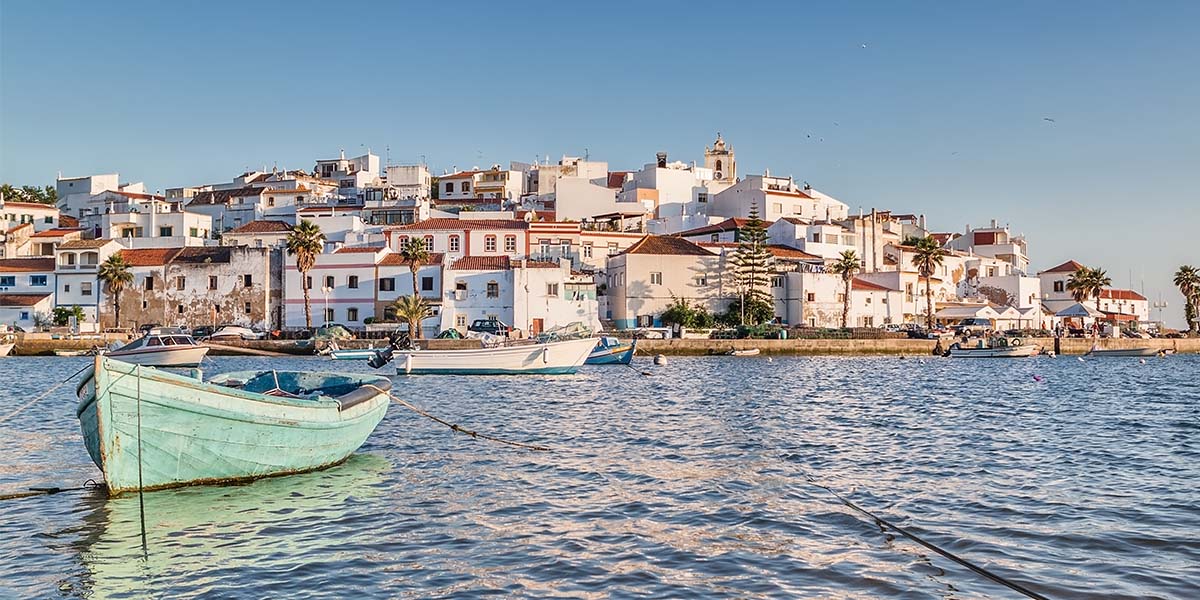 Pauschalreise Algarve: Fischerdorf Ferragudo