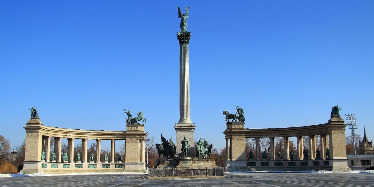 Budapest Urlaub: Heldenplatz