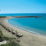 Alexander the Great Beach Hotel, Strand