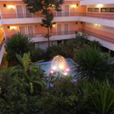 Alkionis, Hotelanlage
