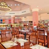 Charmillion Gardens Aqua Park, Restaurant