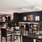 Holiday Inn Express Jumeirah, Restaurant