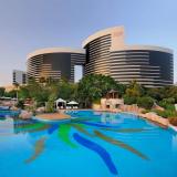 Grand Hyatt Dubai, Pool