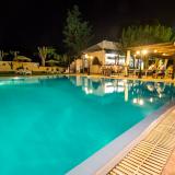 Achousa, Pool