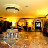 4R Gran Europe, Lobby