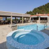 Ntinas Filoxenia, Pool
