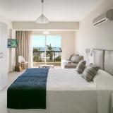 Louis Paphos Breeze, Bild 9