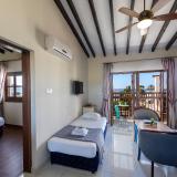 4 Sterne Hotel: Latchi Family Resort, Latchi, Paphos
