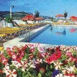Merce, Pool