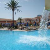 Porto Bello Royal, Pool