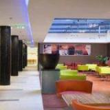 Soho Boutique, Lobby
