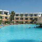 Ilio Mare, Hotel