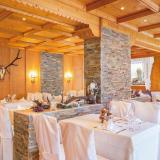 Ad Laca, Restaurant