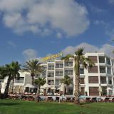 Adams Beach Hotel Deluxe Wing, Bild 1