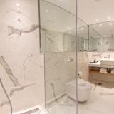 Aenos, Badezimmer Beispiel