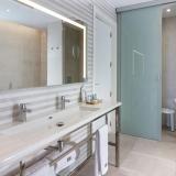 Suitopia Sol und Mar Suites Hotel, Badezimmer Beispiel