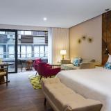 The Fives Downtown Hotel & Residences Curio Hilton, Bild 8