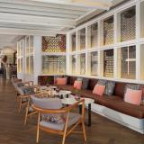 H10 Universitat, Bild 3