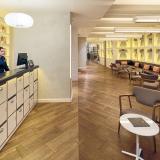 H10 Universitat, Bild 2