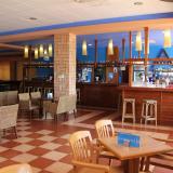 Best Alcazar, Bar