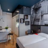 Dean's Home Budapest, Bild 3