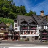 Burgfrieden, Bild 1