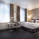 Hotel Tiffany, Bild 2