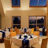 Dusit Thani Dubai, Restaurant