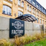 Factory Resort, Bild 1