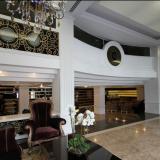 Grand Washington, Lobby