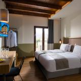 Petousis Hotel & Suites, Bild 2