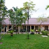 Deevana Patong Resort & Spa, Anlage