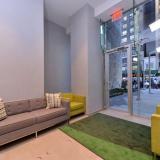 Holiday Inn NYC Times Square, Lobby