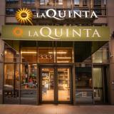 La Quinta Inn & Suites by Wyndham Times Square South, Bild 1