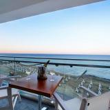 The Ciao Stelio Deluxe Hotel, Bild 8