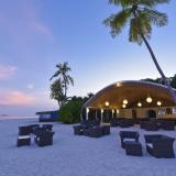 Dreamland Maldives - The Unique Sea & Lake Resort & Spa, Bild 2