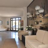 Castello Golfo Aranci, Lobby