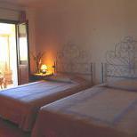 4 Sterne Hotel: Pulicinu, Baia Sardinia, Sardinien