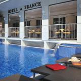 Hotel De France, Pool