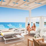 Allsun Hotel Borneo - Adults Only, Terrasse