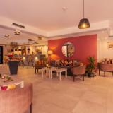 Dellarosa Hotel Suites & Spa, Bild 9