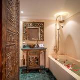 Riad Si Khalifa, Bild 4