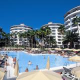 Servatur Waikiki, Pool