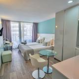 Coral Ocean View - Adults Only, Bild 6