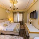 Empire Hotel, Bild 5