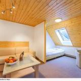 Tri Ruze, Bild 3