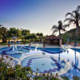 Villaggio Old River, Pool