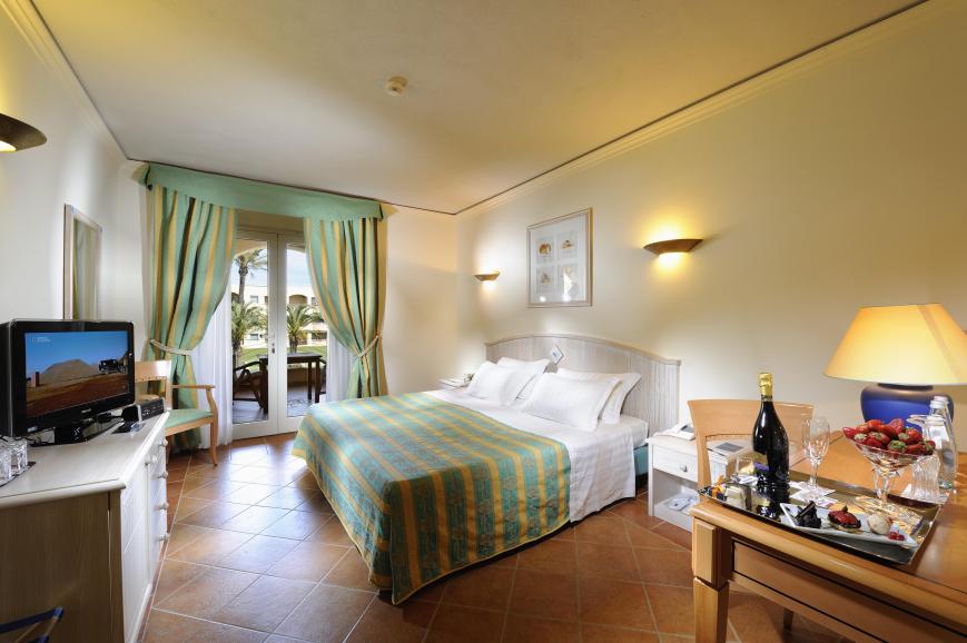 5 Sterne Hotel: Pullman Timi Ama Sardegna - Villasimius, Sardinien