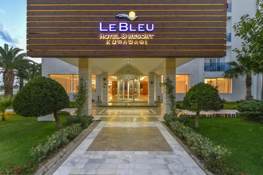 4 Sterne Hotel: Le Bleu Hotel & Resort - Kusadasi, Türkische Ägäis